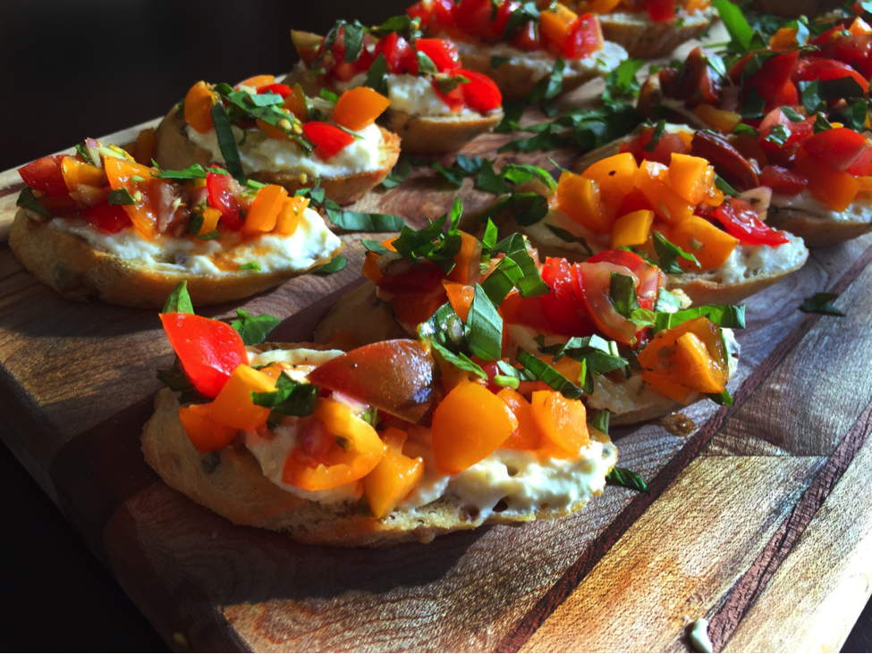 Colourful, Fresh and Social – A Healthy Diet Approach