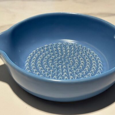 Garlic Grater Bowl with Herb Stripper – Horizon Blue